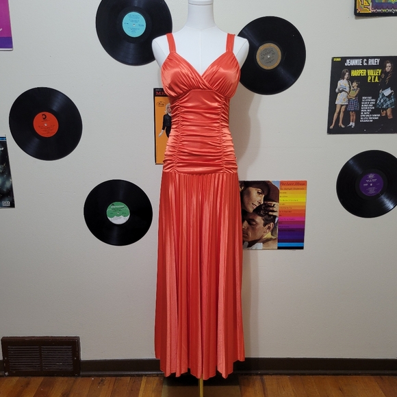 Deb | Y2K Ruched & Pleated Orange Prom Dress - Picture 1 of 8